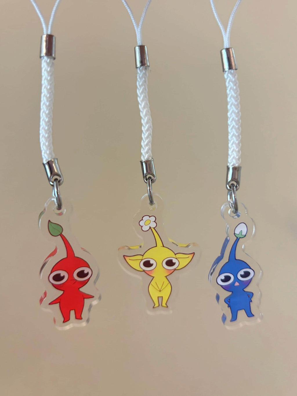 Pikmin Phone Charms