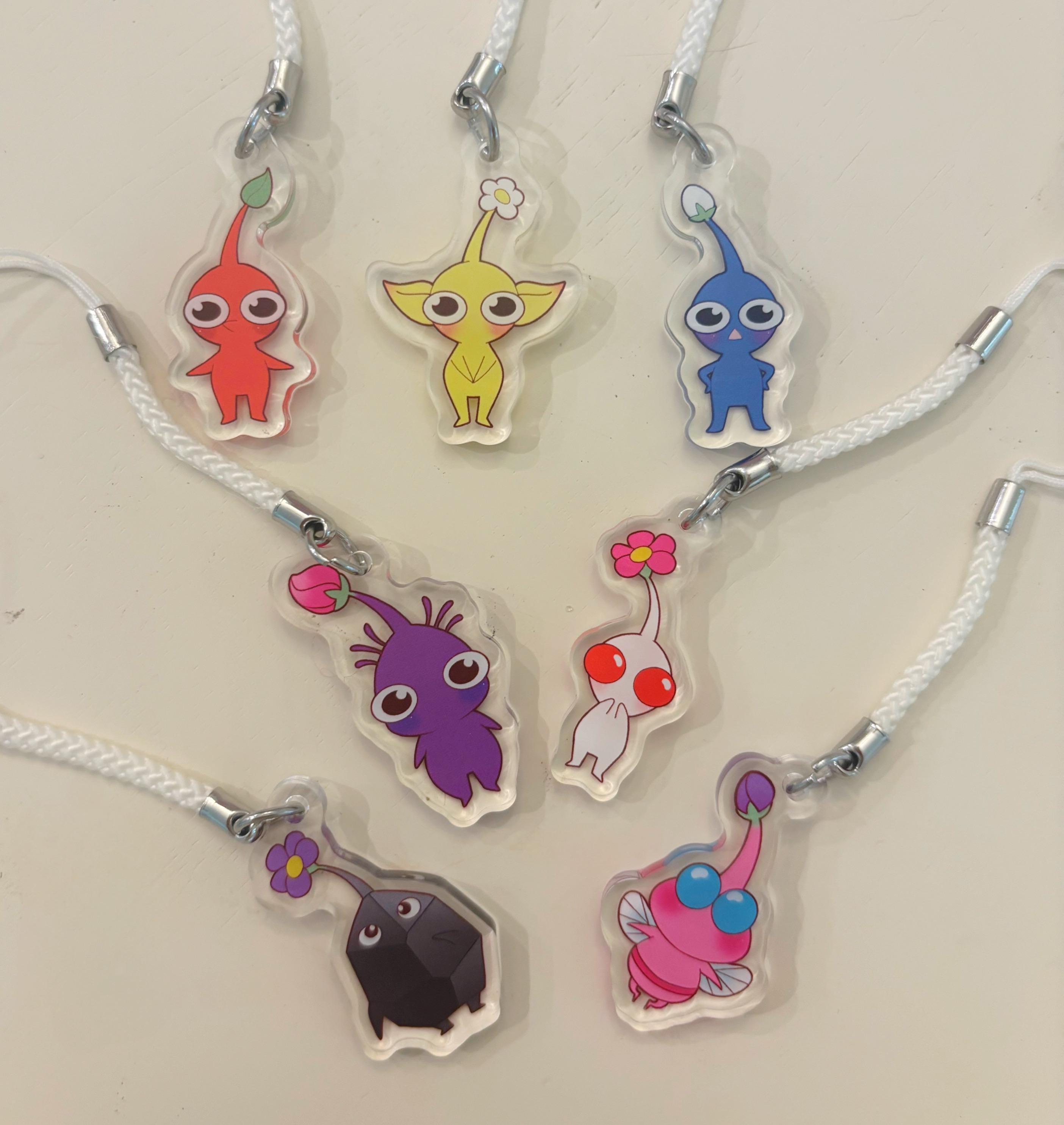 Pikmin Phone Charms