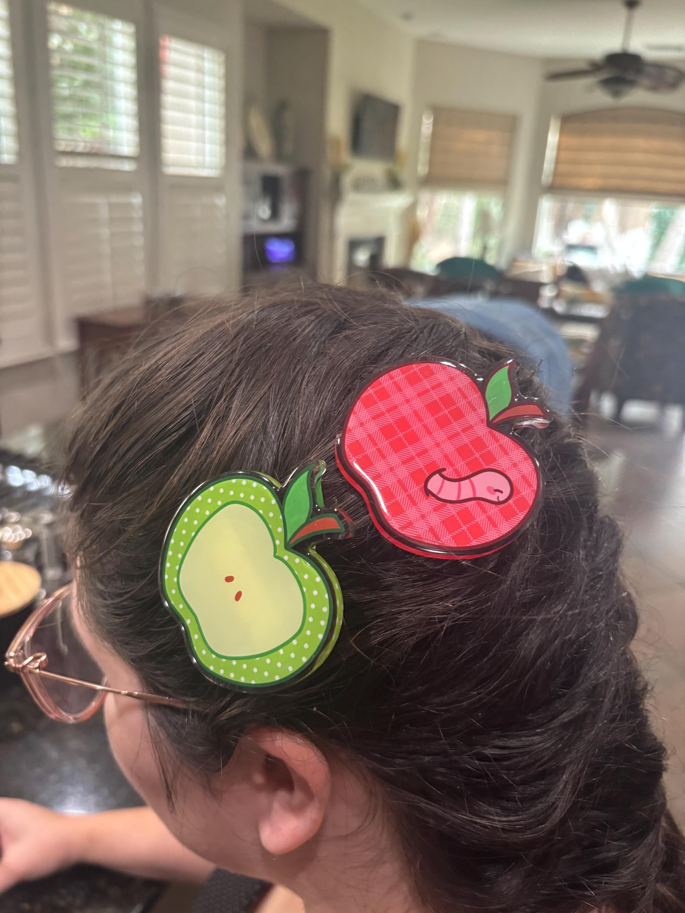 Apple Hairclip Set